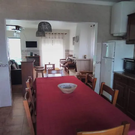 Lilly House בית נופש סאו פדרו דה מואל
